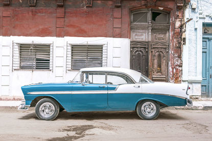 36 x 24 Cuban Car, Blue and White (IBG)