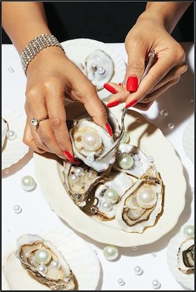 40 x 60 Oyster & Pearls No. 01 (MT)