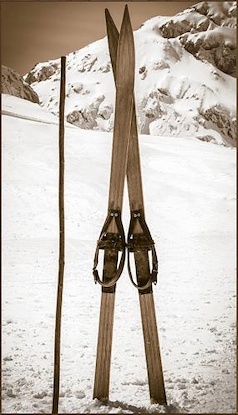 40 x 70 Retro Ski Equipment (FC)