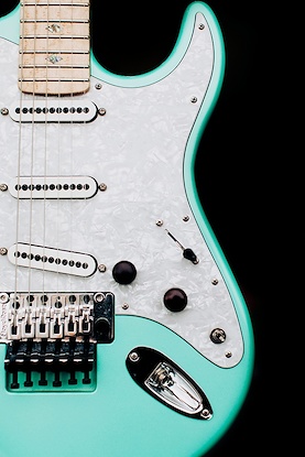 24 x 36 Guitar I (IBG)
