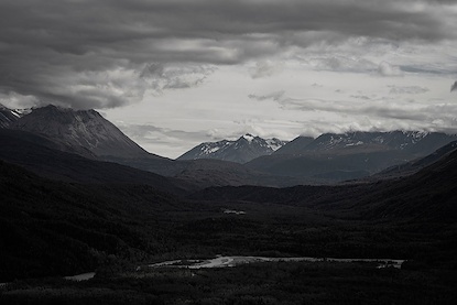 60 x 40 Tatshenshini River Overview (MT)