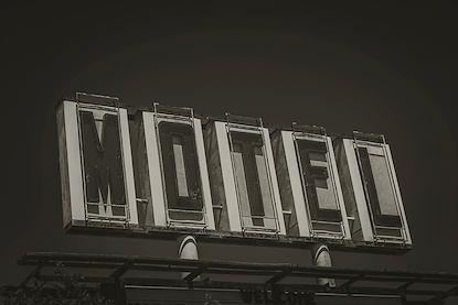 36 x 24 MOTEL (MT)